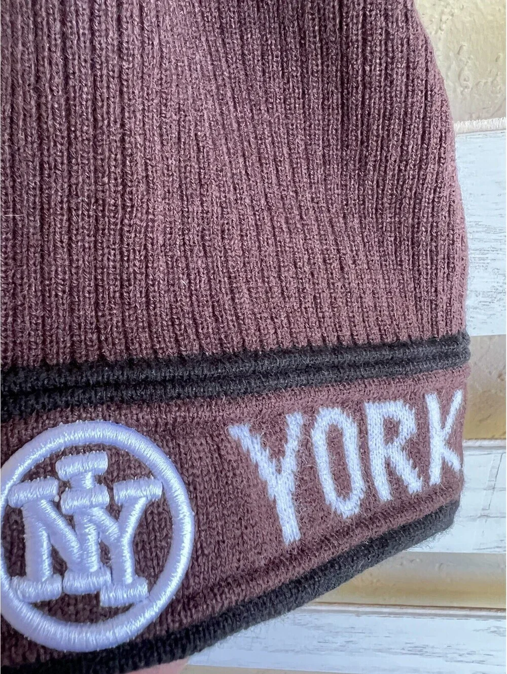 New York Basic Ribbed Beanie Brown Winter Hat Cap NEW.